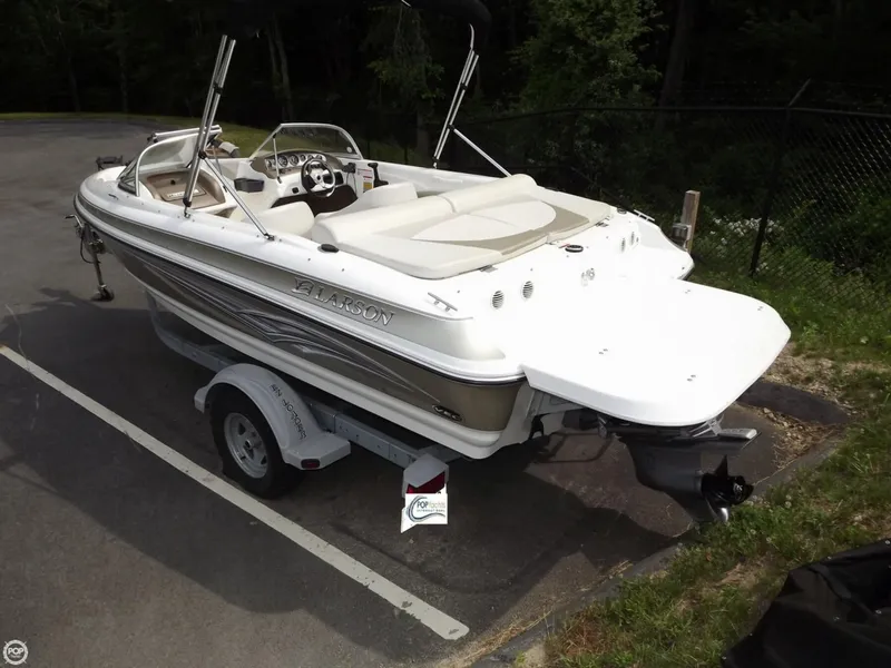 Slide: The Image of Larson 180 SEI Ski Fish 2007 - 1
