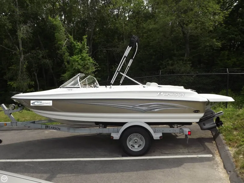 Slide: The Image of Larson 180 SEI Ski Fish 2007 - 2