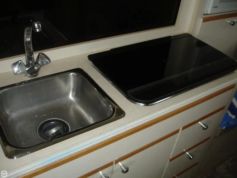 Slide: The Image of Bayliner 2855 Ciera Sunbridge 1999 - 9
