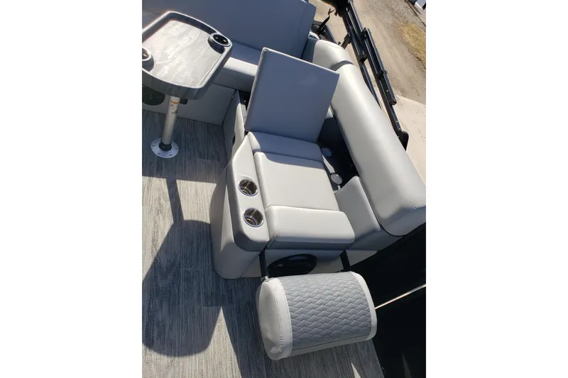 Slide: The Image of Interior of 2026 Bentley Pontoons Legacy 243 Navigator with gray seating. - 18