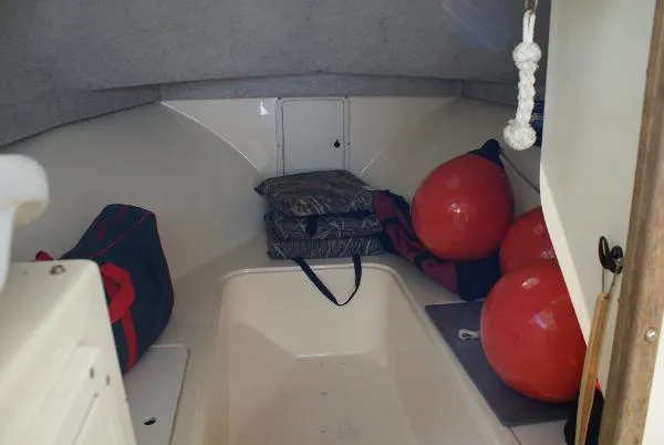 Slide: The Image of Parker Marine 23 Sport Cabin 1994 - 10