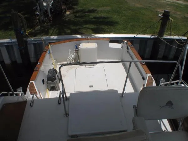 Slide: The Image of Chris-Craft 292 Catalina 1988 - 6