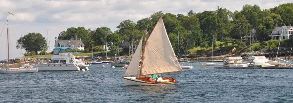 Slide: The Image of Herreshoff 12.5 2000 - 1