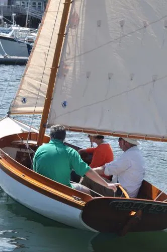 Slide: The Image of Herreshoff 12.5 2000 - 3
