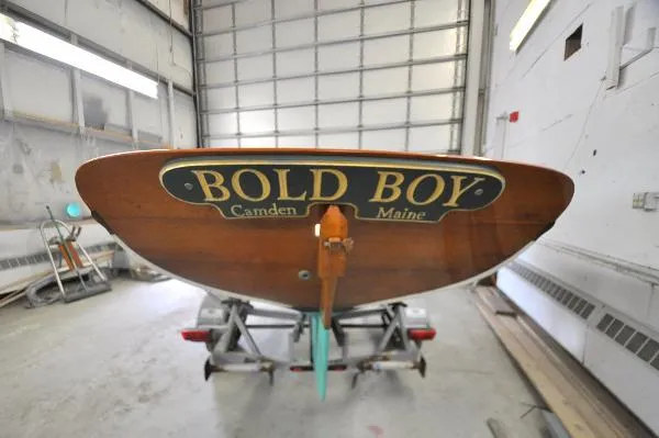 Slide: The Image of Herreshoff 12.5 2000 - 4