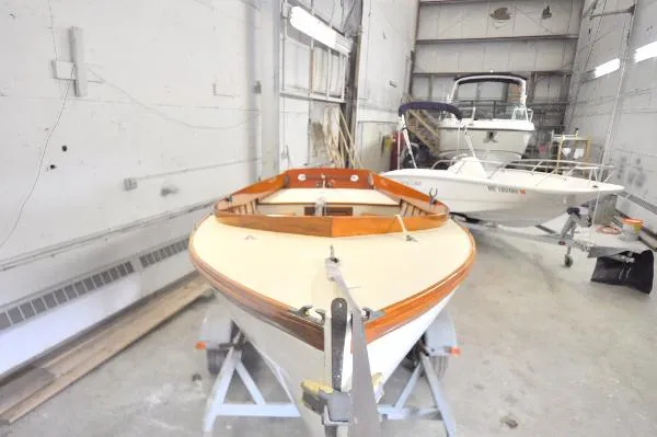 Slide: The Image of Herreshoff 12.5 2000 - 7