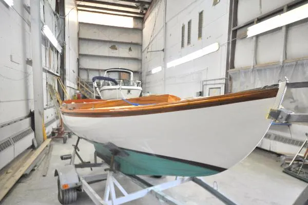Slide: The Image of Herreshoff 12.5 2000 - 8