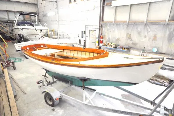 Slide: The Image of Herreshoff 12.5 2000 - 9