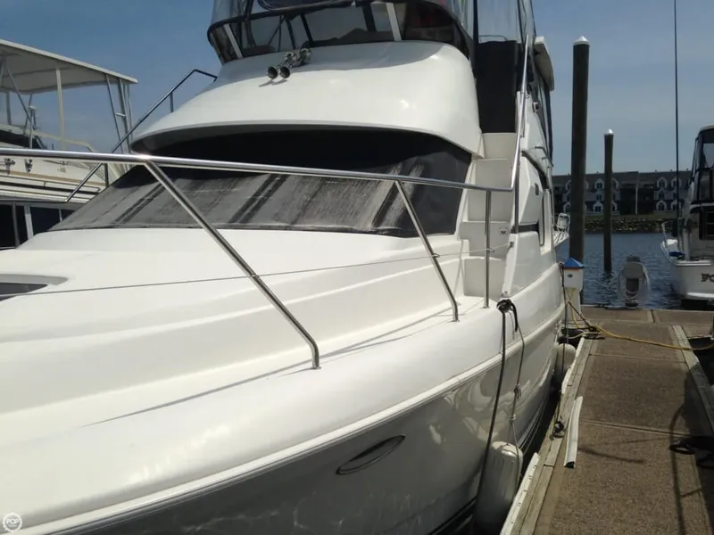 Slide: The Image of Silverton 322 Motor Yacht 1999 - 5