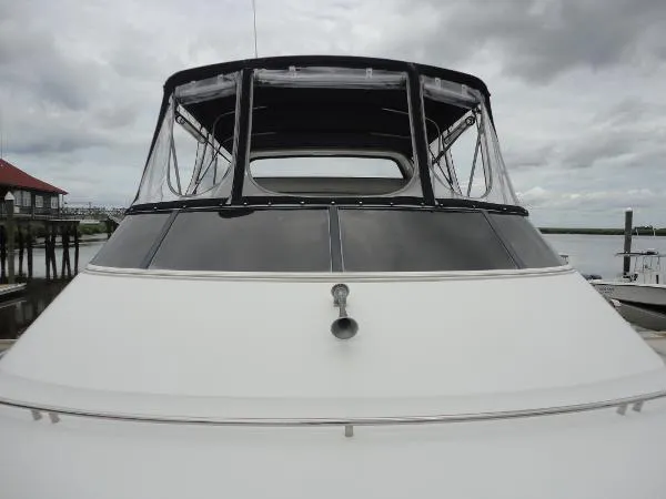 Slide: The Image of Carver Yachts 396 ES Motor Yacht 2005 - 4