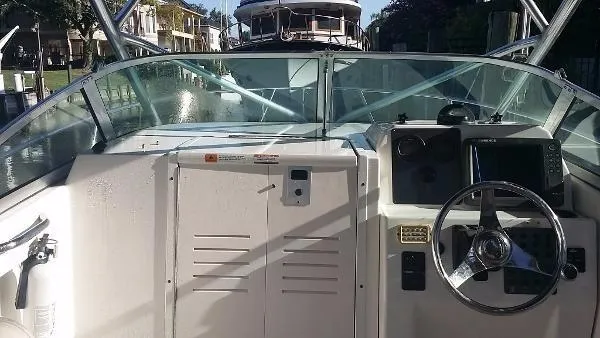 Slide: The Image of Robalo 235 Walk Around 2005 - 4
