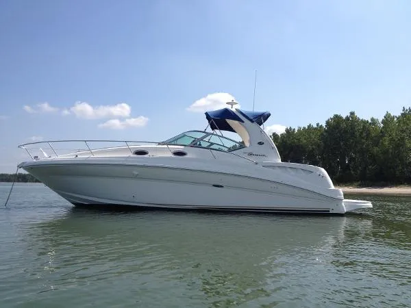 Slide: The Image of Sea Ray 320 Sundancer 2003 - 0