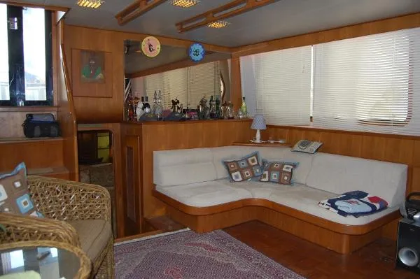 Slide: The Image of Aquarius Trawler/Motoryacht 1988 - 11