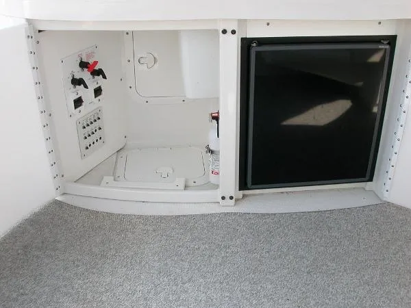 Slide: The Image of Formula 370ss 2003 - 7