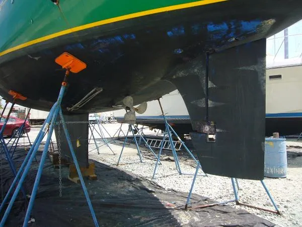 Slide: The Image of Custom Fast Cutter 42 1994 - 10