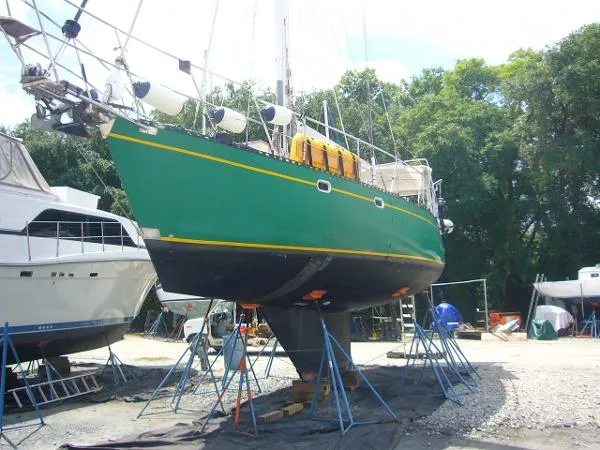 Slide: The Image of Custom Fast Cutter 42 1994 - 5
