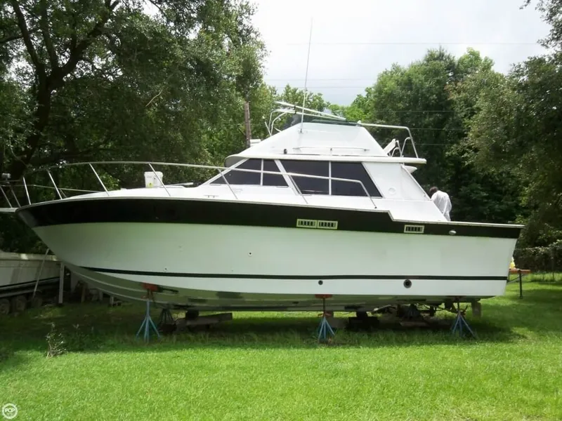 Slide: The Image of Silverton 34 Convertible 1985 - 1