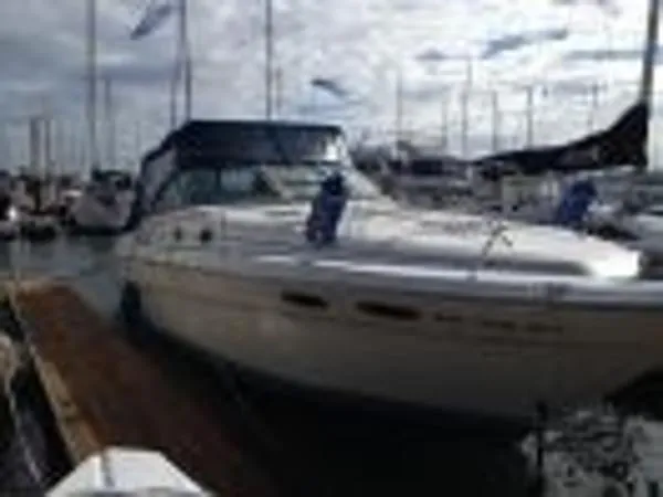 Slide: The Image of Sea Ray Sundancer 1994 - 0