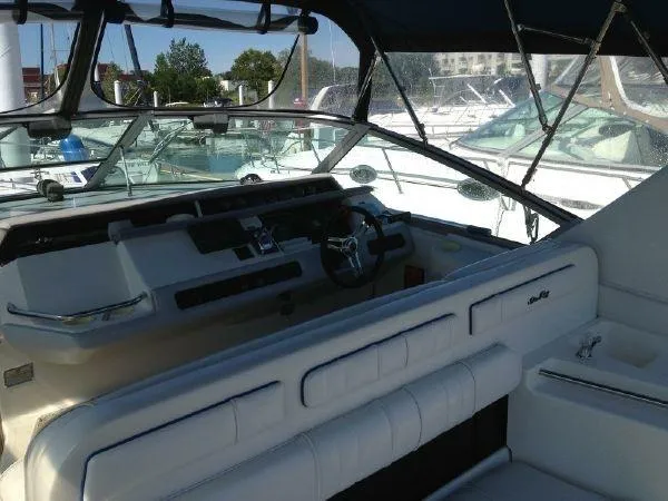 Slide: The Image of Sea Ray Sundancer 1994 - 3