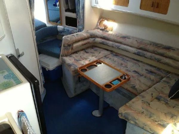 Slide: The Image of Sea Ray Sundancer 1994 - 4