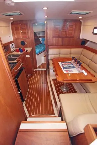 Slide: The Image of Mainship Pilot 34 2003 - 3