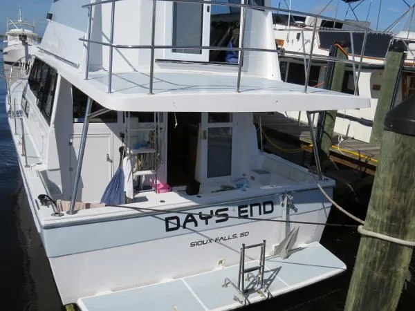 Slide: The Image of Bayliner 3888 Motoryacht 1991 - 1
