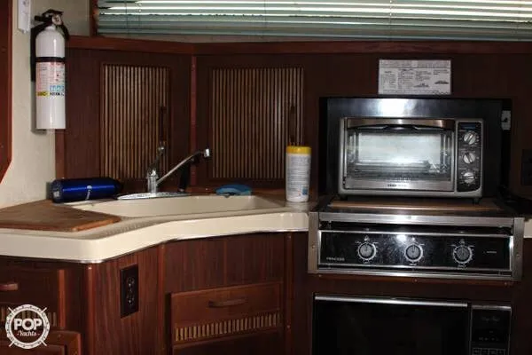 Slide: The Image of Sea Ray 340 Sundancer 1986 - 10