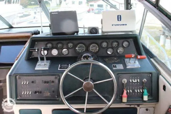 Slide: The Image of Sea Ray 340 Sundancer 1986 - 4