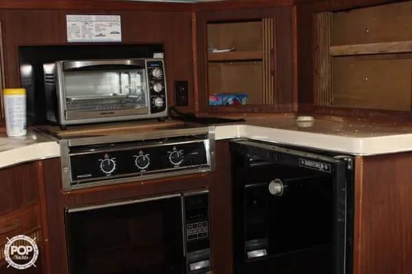 Slide: The Image of Sea Ray 340 Sundancer 1986 - 6