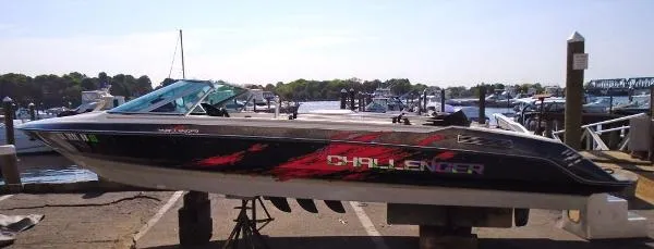 Slide: The Image of Bayliner 20 Challenger Ski Boat 1999 - 0