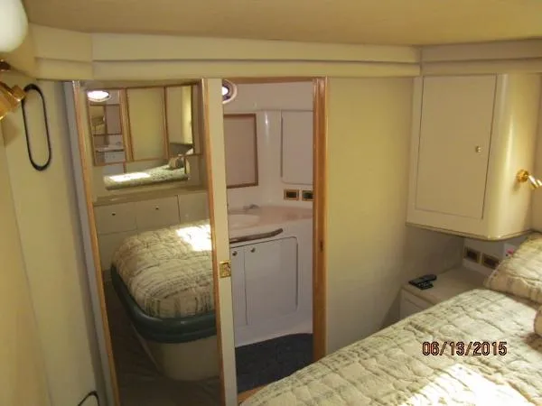 Slide: The Image of Sea Ray 420 Aft Cabin-ESTATE S A L E 1998 - 5