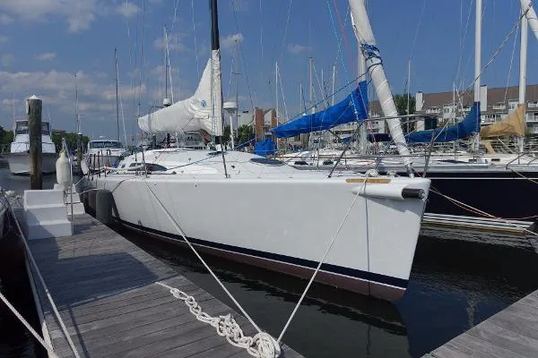 Slide: The Image of Carrol Marine Farr 395 2002 - 0