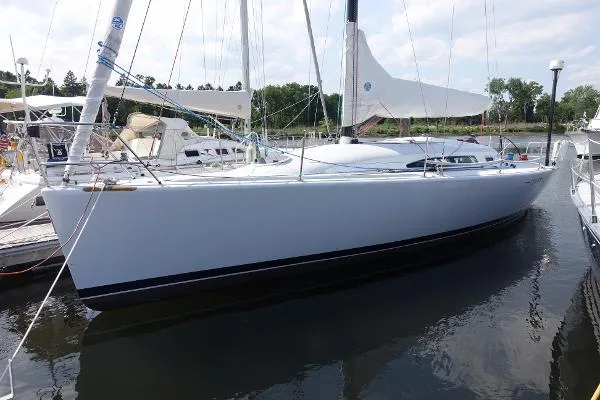 Slide: The Image of Carrol Marine Farr 395 2002 - 3