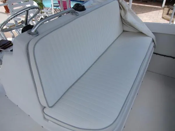 Slide: The Image of Luhrs 36 Convertible 2000 - 11