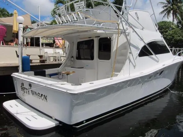 Slide: The Image of Luhrs 36 Convertible 2000 - 2