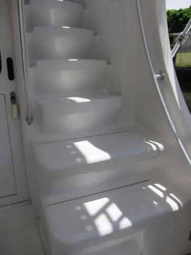 Slide: The Image of Luhrs 36 Convertible 2000 - 7