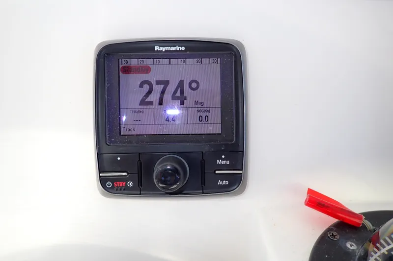 Slide: The Image of Raymarine display on 2006 Wellcraft 330 Coastal, showing 274° heading in standby mode. - 122