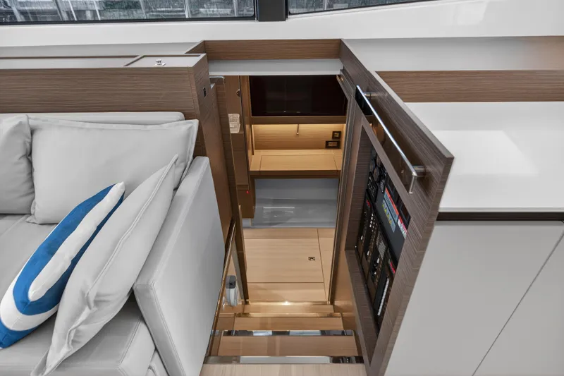 Slide: The Image of Interior of 2024 Leopard 46 Powercat yacht, featuring modern design and comfortable seating. - 36