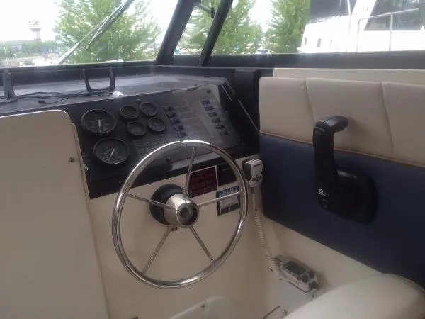 Slide: The Image of Bayliner 2452 Ciera Classic Hardtop 1994 - 2