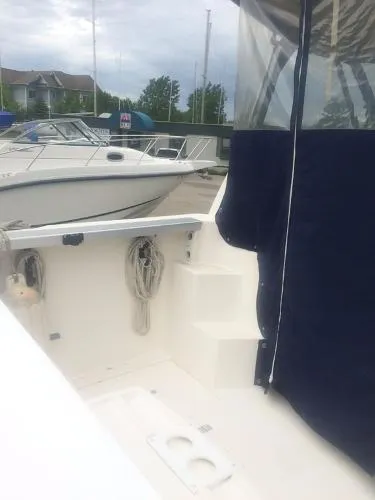 Slide: The Image of Bayliner 2452 Ciera Classic Hardtop 1994 - 3