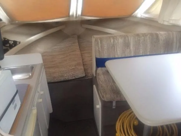 Slide: The Image of Bayliner 2452 Ciera Classic Hardtop 1994 - 6