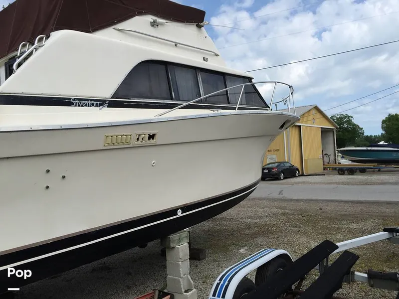 Slide: The Image of Silverton 34 Sedan Cruiser 1980 - 5