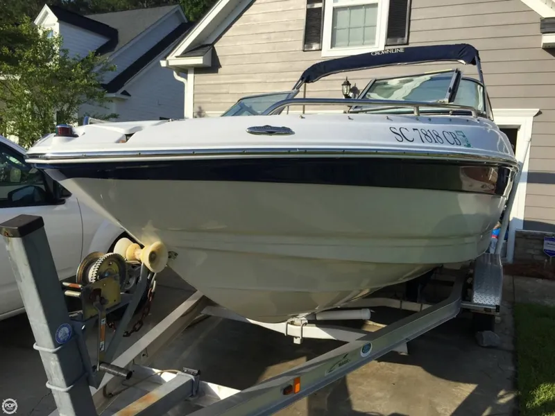 Slide: The Image of Crownline Boats 210 LS 2009 - 5