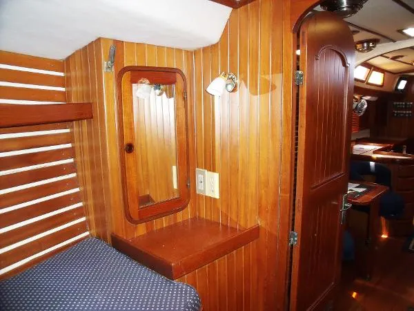Slide: The Image of Tayana 42 CENTER COCKPIT 1984 - 7