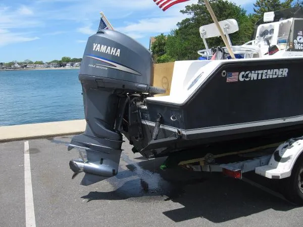 Slide: The Image of Contender Center Console 2002 - 1