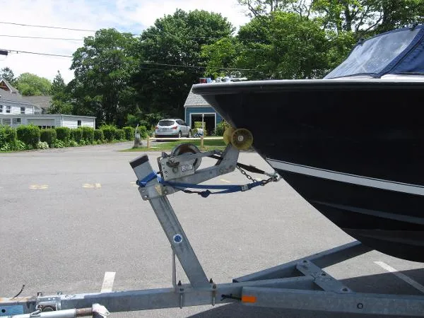 Slide: The Image of Contender Center Console 2002 - 5