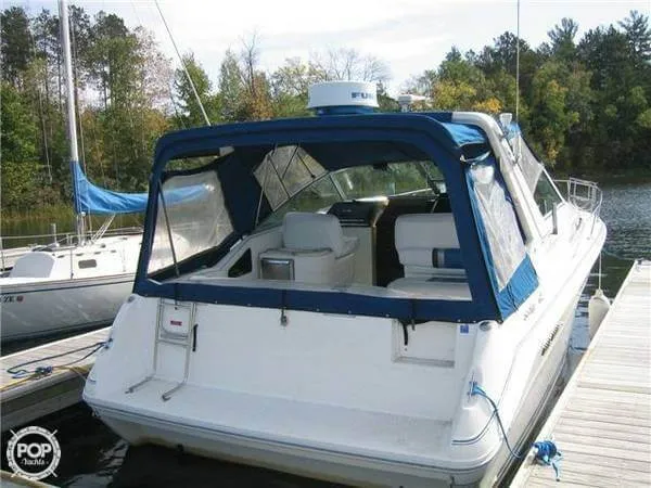 Slide: The Image of Sea Ray 310 Sundancer 1990 - 1