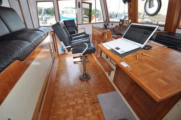 Slide: The Image of Krogen Pilothouse 1977 - 6