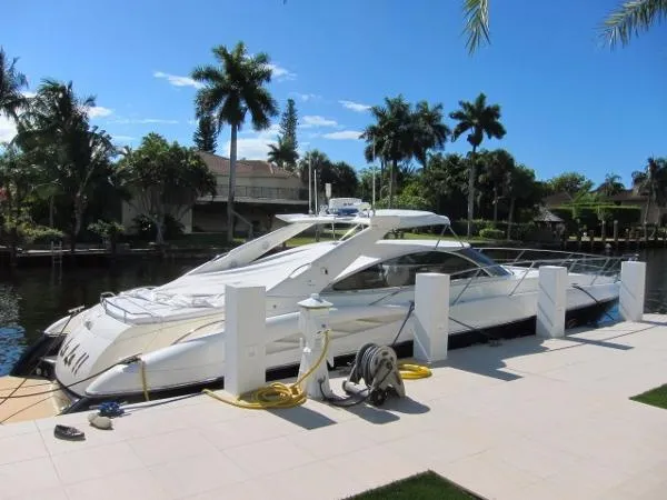 Slide: The Image of Sunseeker Camargue 2000 - 2