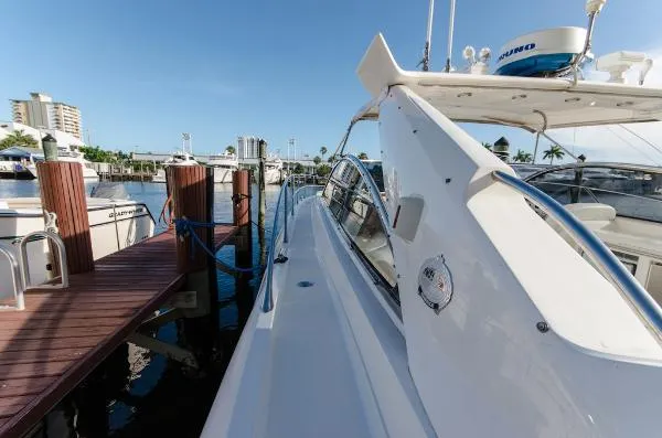 Slide: The Image of Sunseeker Camargue 2000 - 8